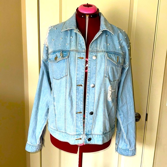 Denim jacket decorated with pearls. Size L women. - Picture 2 of 8